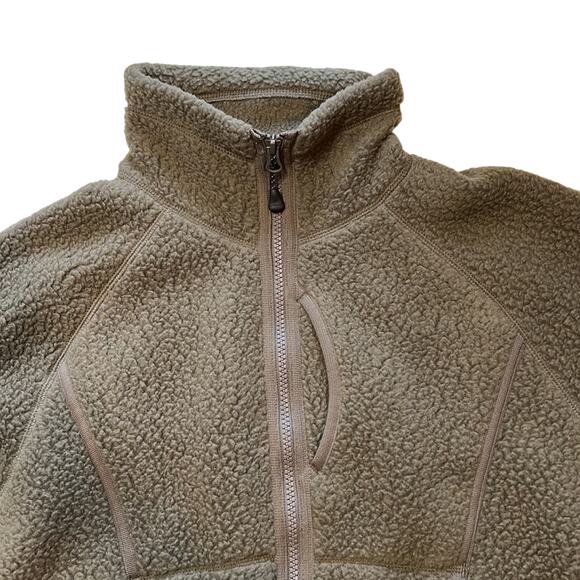 Snow Peak Khaki Sherpa Jacket, Zip Up, Thermal Boa Fleece - Picture 3 of 12